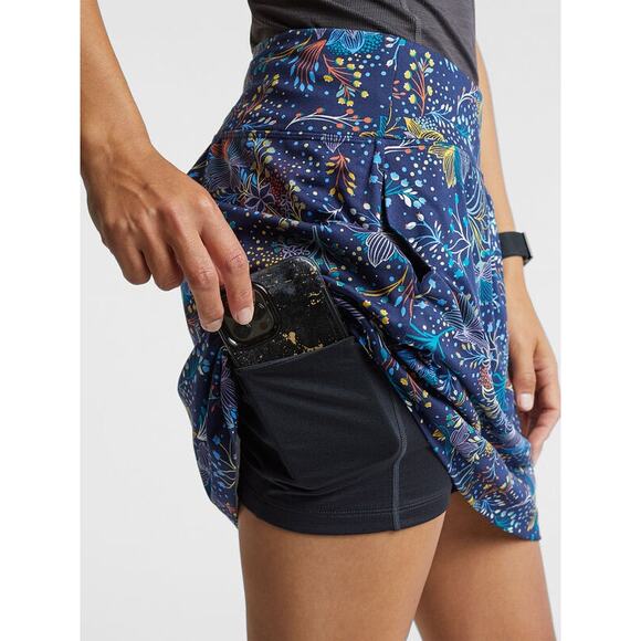 Title Nine Dream On Athletic Short Skort Skirt Outdoor Hiking Beach Flora 16" - Picture 2 of 10